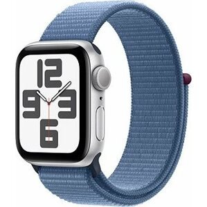 Apple Watch SE 40 mm Strieborný hliník s ľadovo modrým prevliekacím športovým remienkom